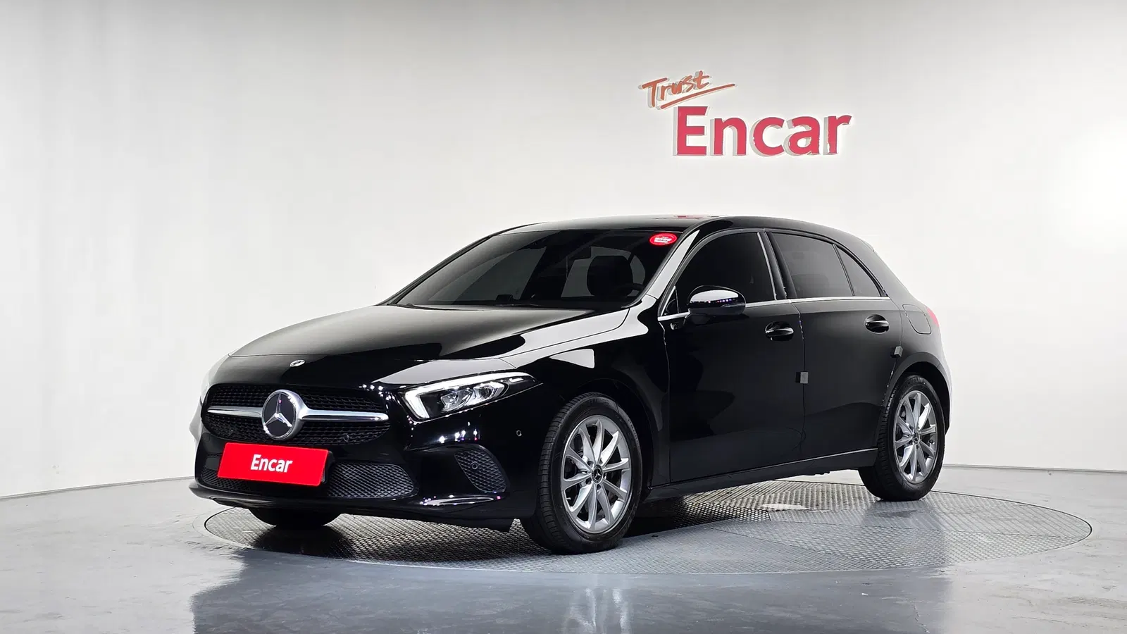 Mercedes-Benz Classe A A220 5 portes (W177) 2019 — photo 1 sur 30