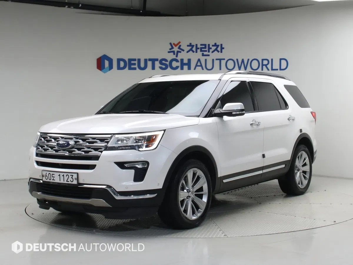 Ford Explorer 2.3 Limited 4WD 2018 — photo 1 sur 26