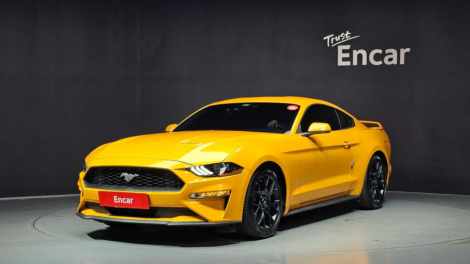 Ford Mustang Coupé 2022 — photo 1 sur 30