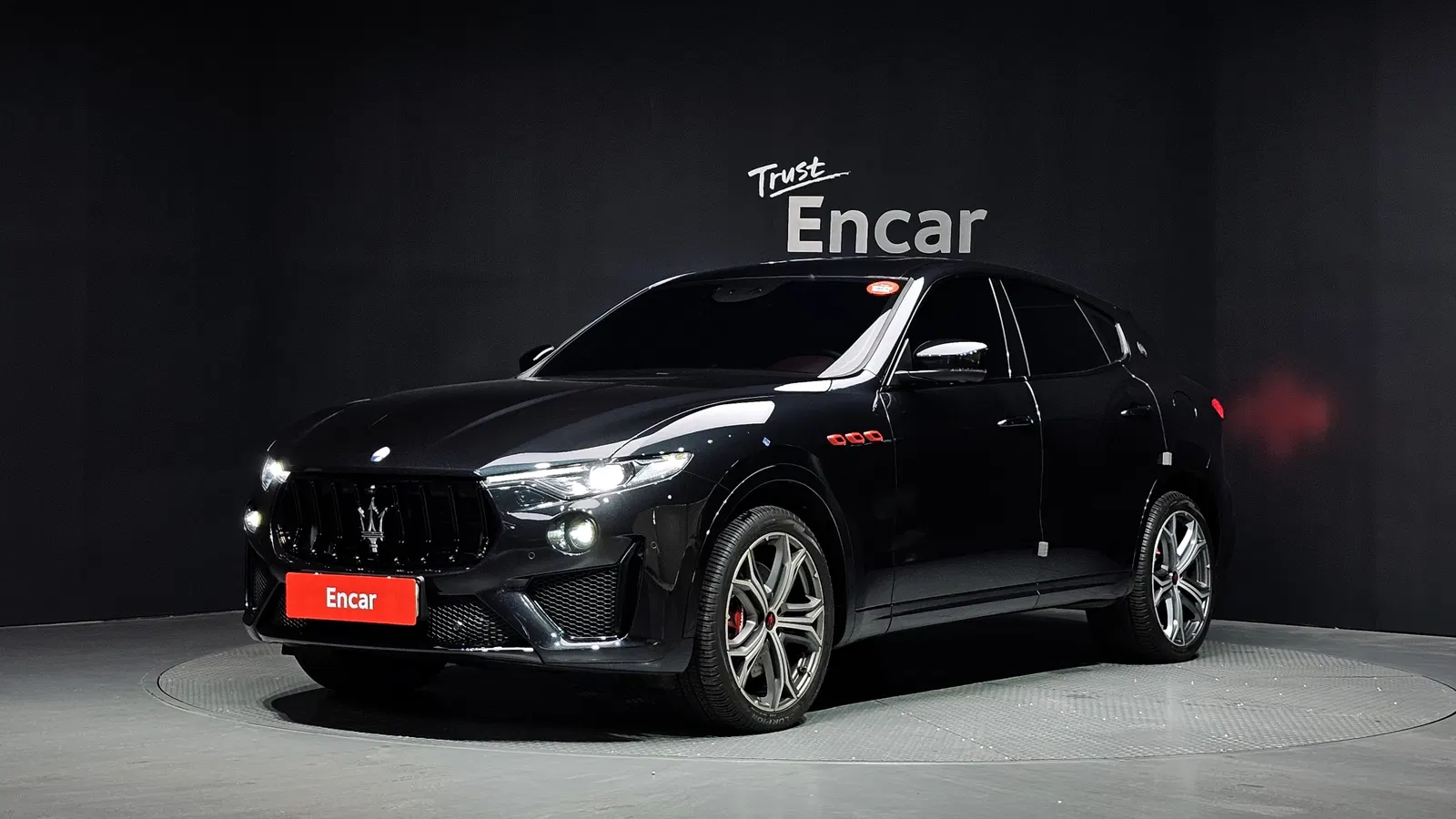 Maserati Levante 3.8 GTS AWD 2019 — photo 1 sur 36