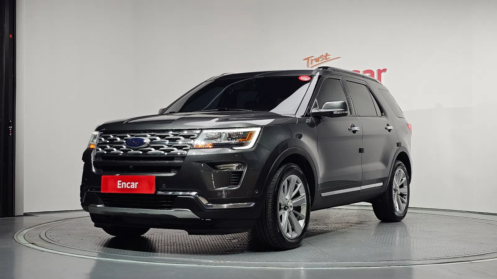 Ford Explorer 2.3 Limited 4WD 2019 — photo 1 sur 31