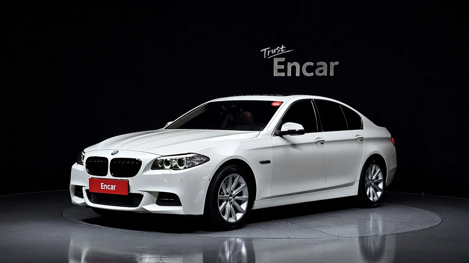 BMW Série 5 (F10) 528i 2015 — photo 1 sur 20
