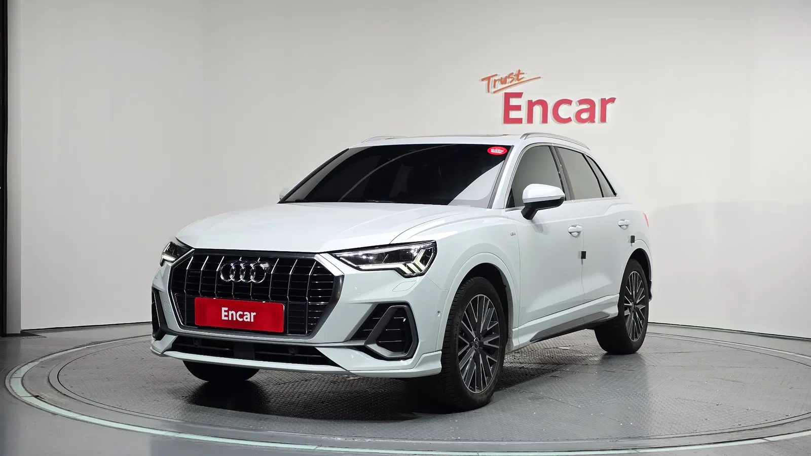Audi Q3 (F3) 35 TDI Quattro Premium 2023 — photo 1 sur 31