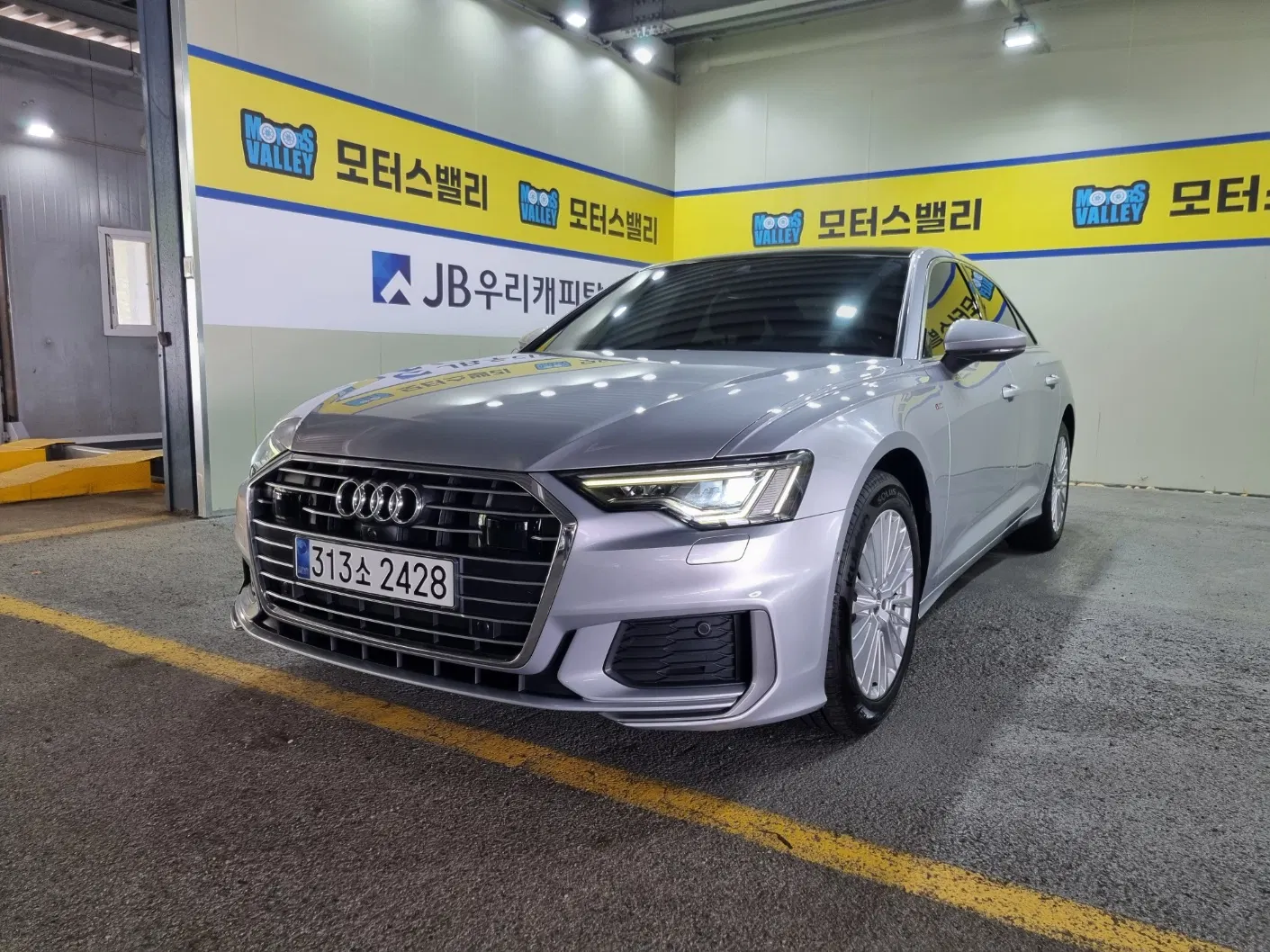 Audi A6 (C8) 40 TDI Premium 2020 — photo 1 sur 26