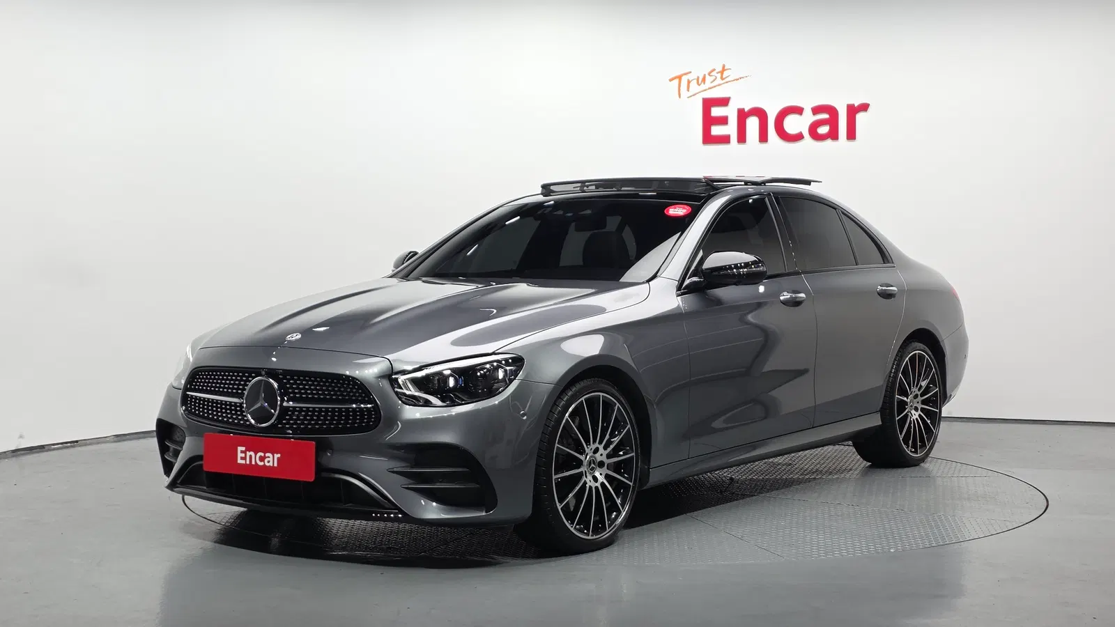 Mercedes-Benz Classe E AMG Line · E350 4MATIC (W213) 2023 — photo 1 sur 20