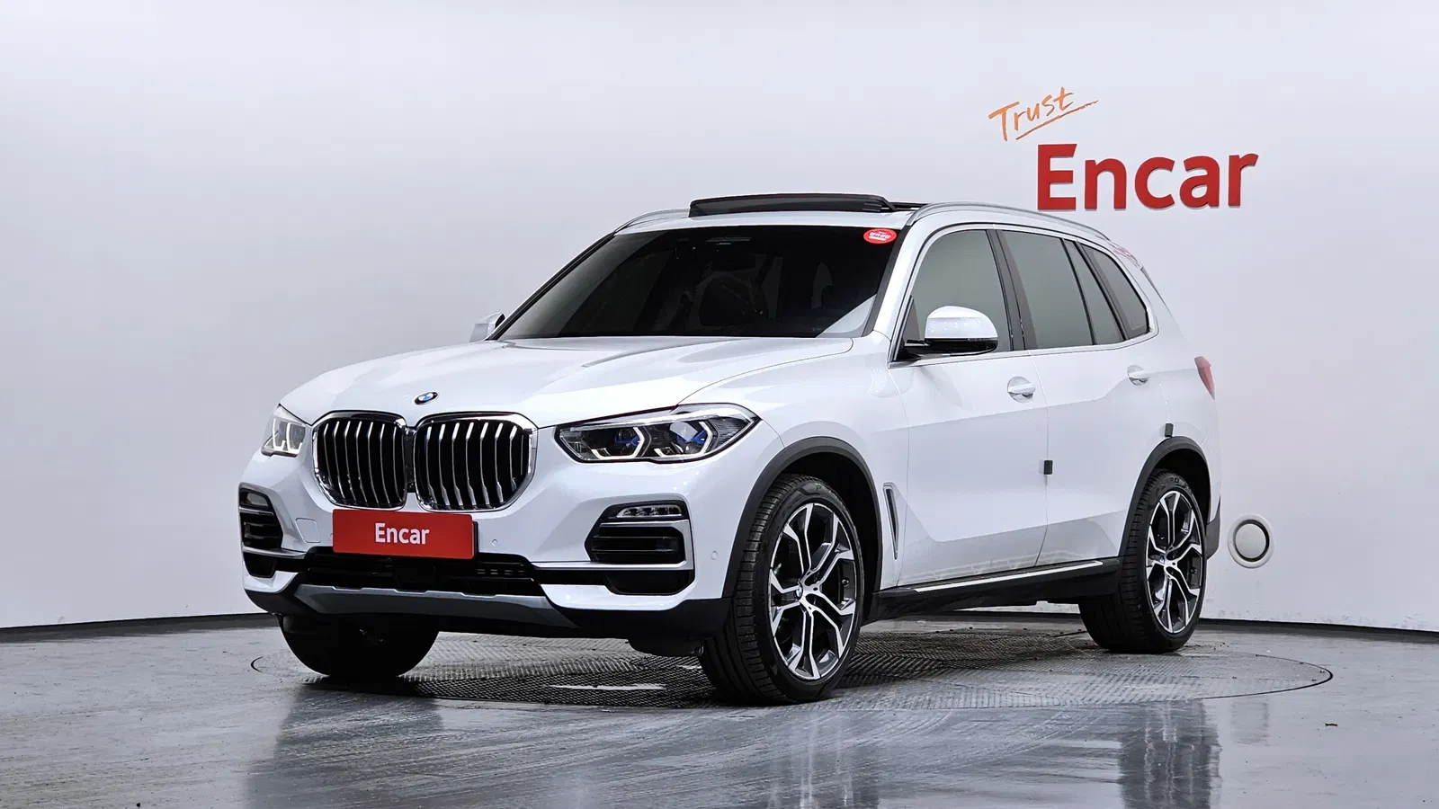 BMW X5 (G05) xDrive 40i xLine 2021 — photo 1 sur 39