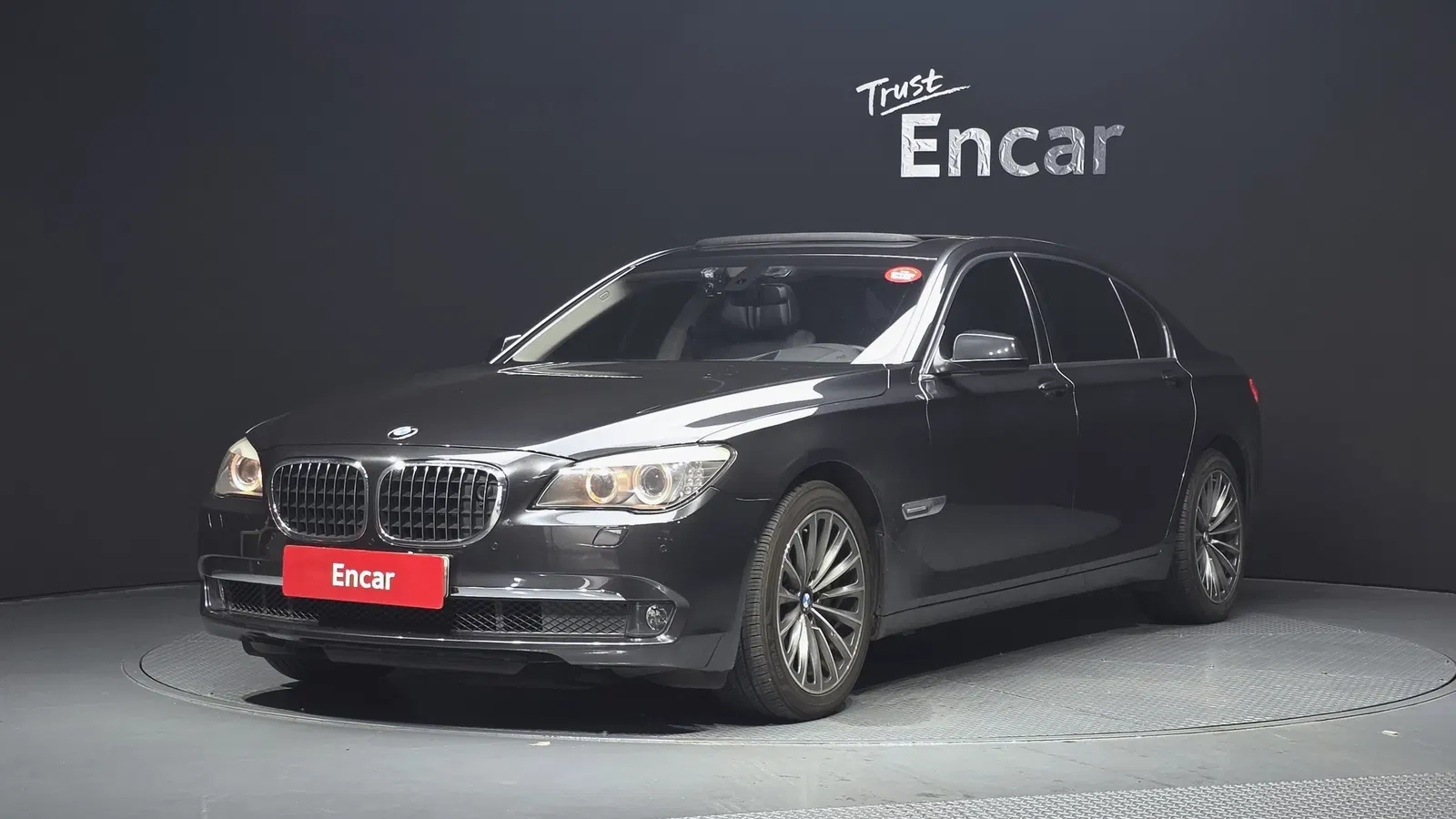 BMW Série 7 (F01) 750Li 2011 — photo 1 sur 20