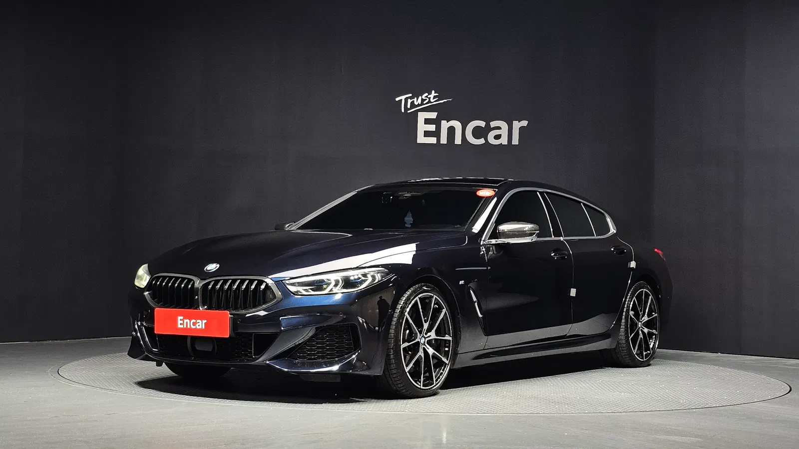 BMW Série 8 (G15) 840i xDrive M Sport GranCoupé 2022 — photo 1 sur 8