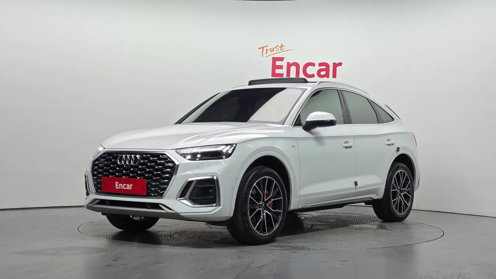 Audi Q5 (FY) 40 TDI Quattro Sportback Premium 2023 — photo 1 sur 34