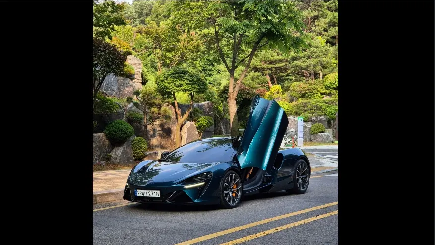 McLaren Artura 3.0 Coupé 2023 importée par Kaizen Motors
