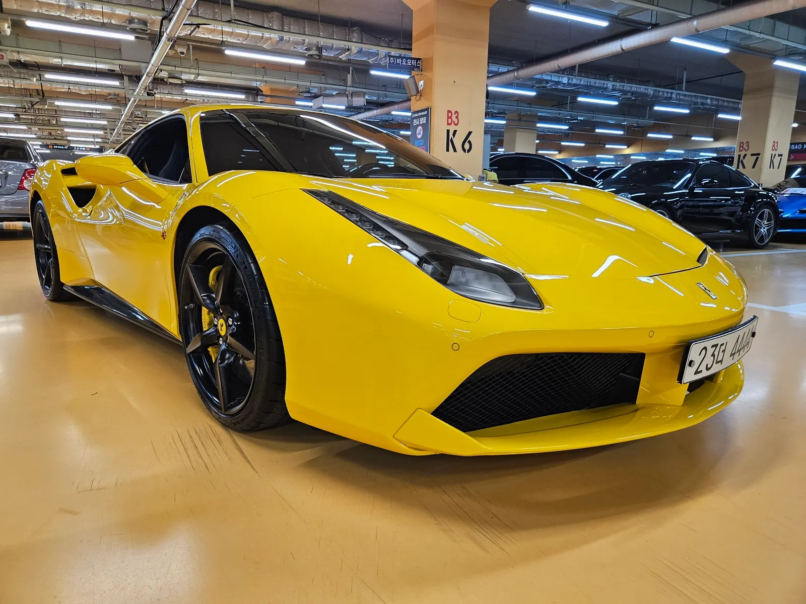 Ferrari 488 GTB 3.9 2018 — photo 1 sur 20