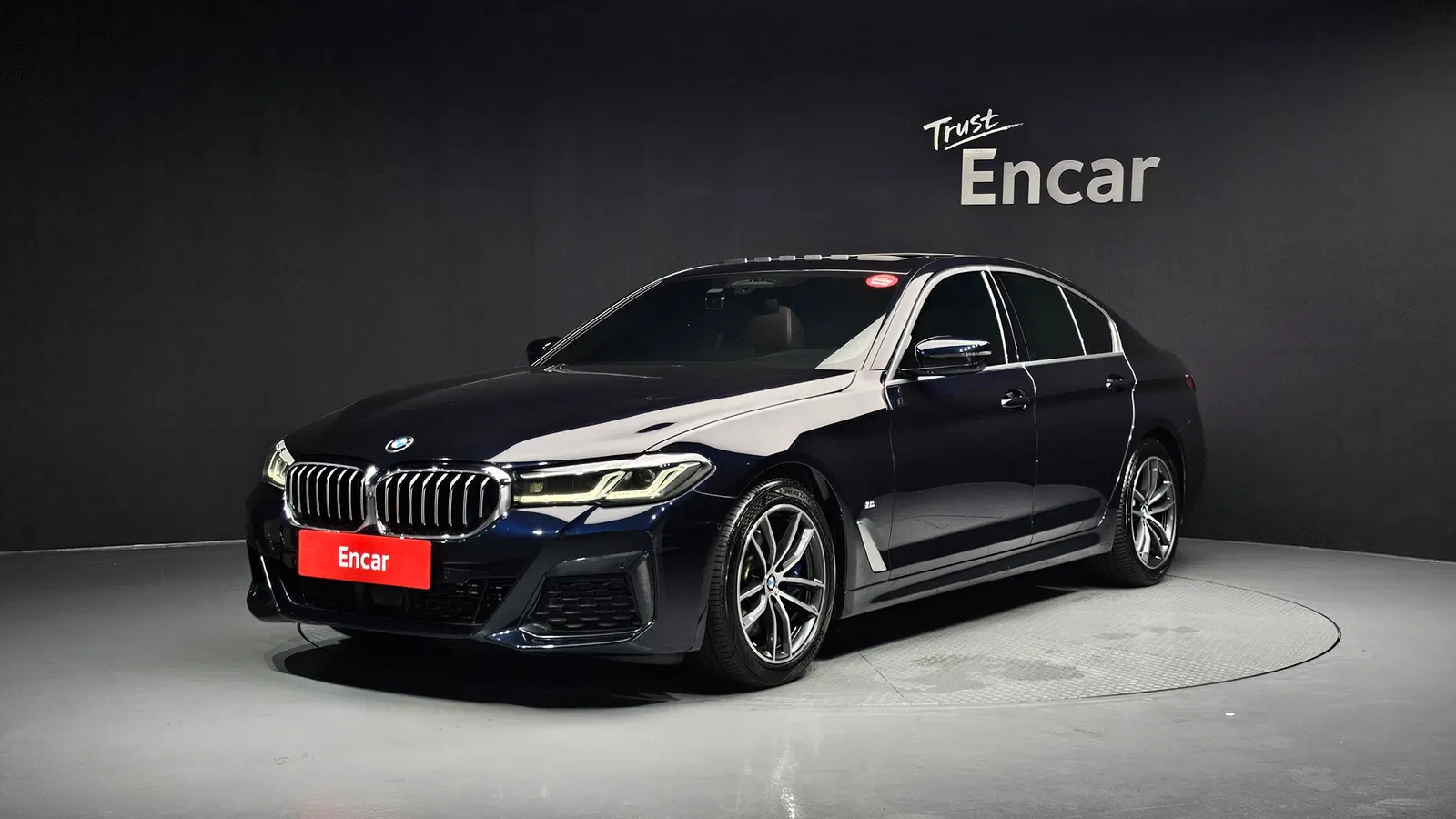 BMW Série 5 (G30) 523d xDrive M Sport 2021 — photo 1 sur 31