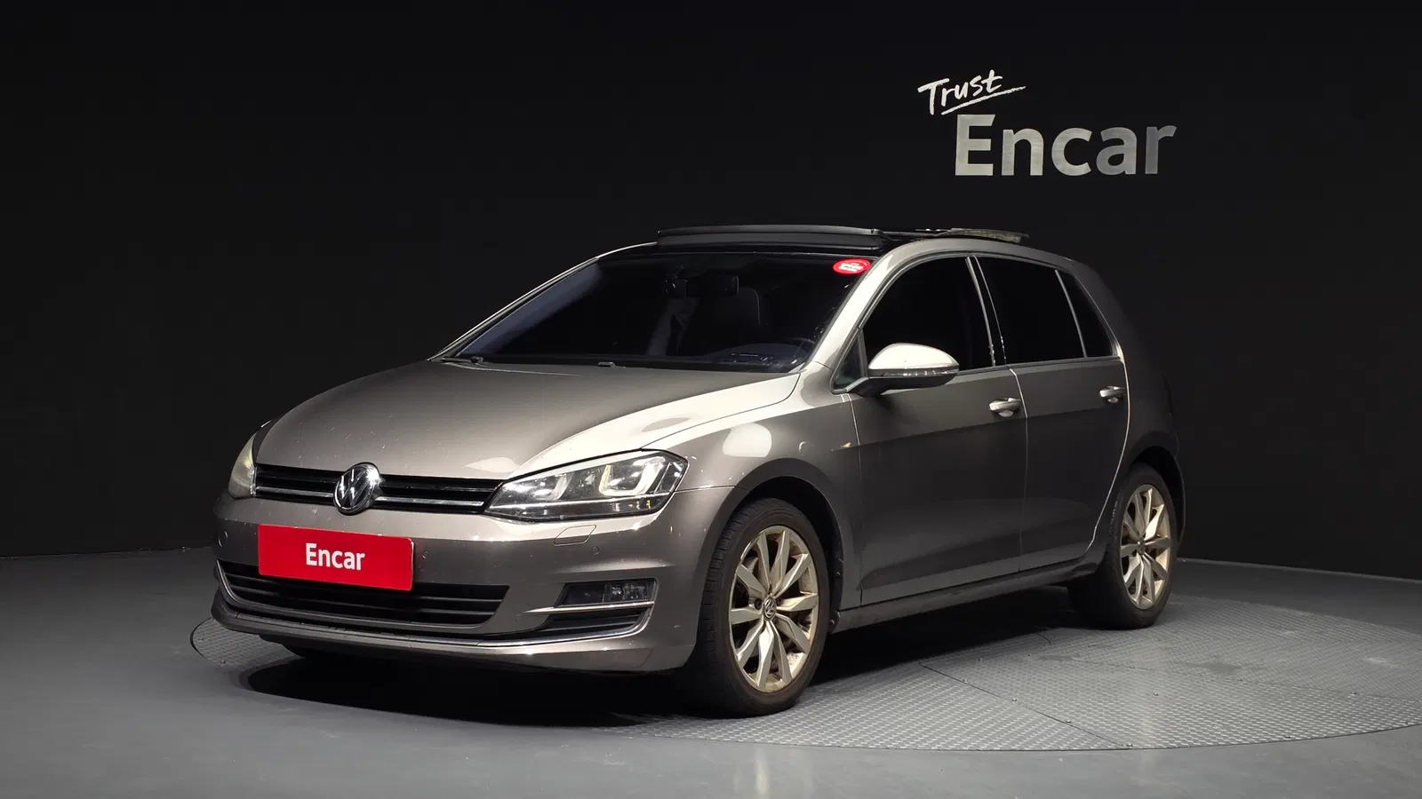 Volkswagen Golf 7e génération 2.0 TDI 2015 — photo 1 sur 20