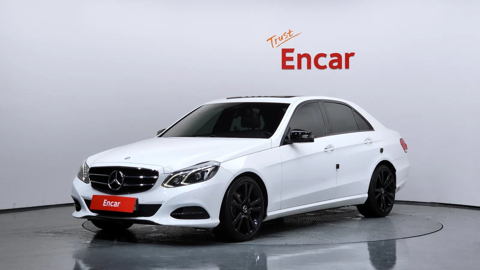 Mercedes-Benz Classe E E220 BlueTEC Avantgarde Sport (W212) 2016 — photo 1 sur 20