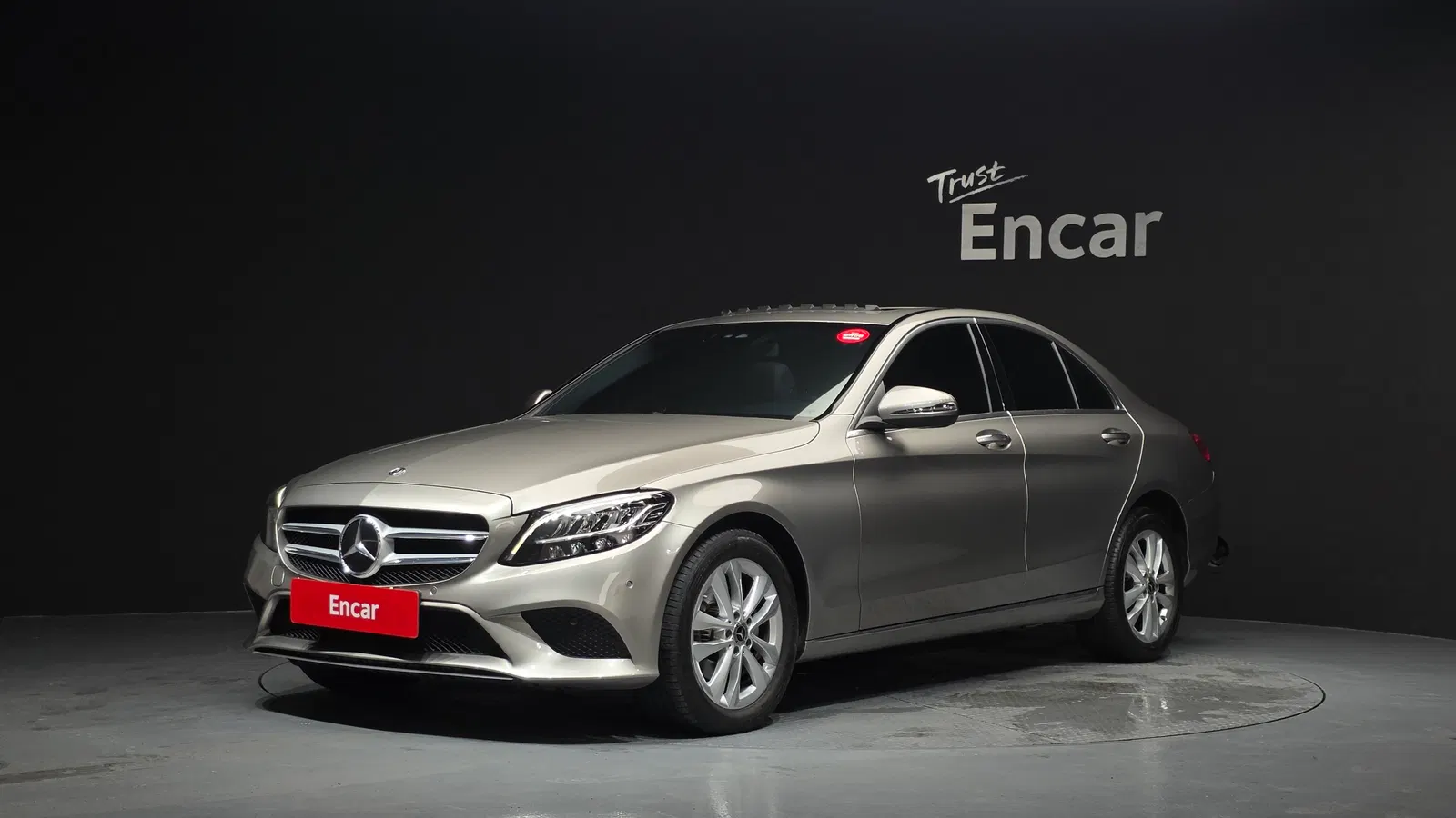 Mercedes-Benz Classe C C200 Avantgarde (W205) 2020 — photo 1 sur 33