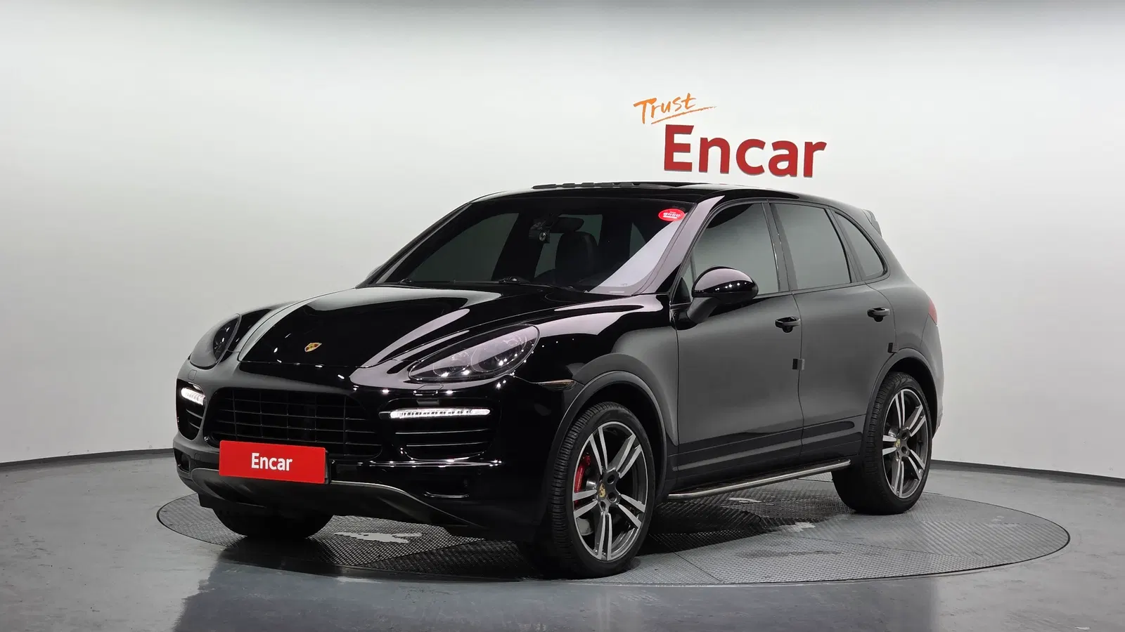 Porsche Cayenne 4.8 Turbo 2012 — photo 1 sur 20