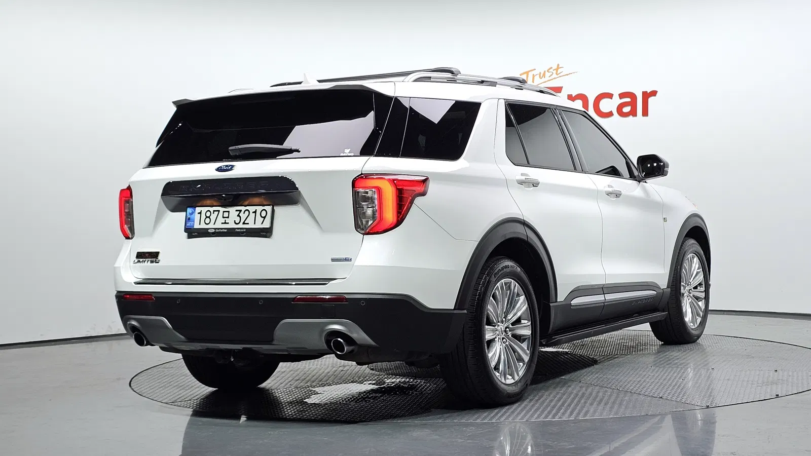 Ford Explorer 6e génération 2.3 Limited 4WD 2020 — photo 1 sur 32