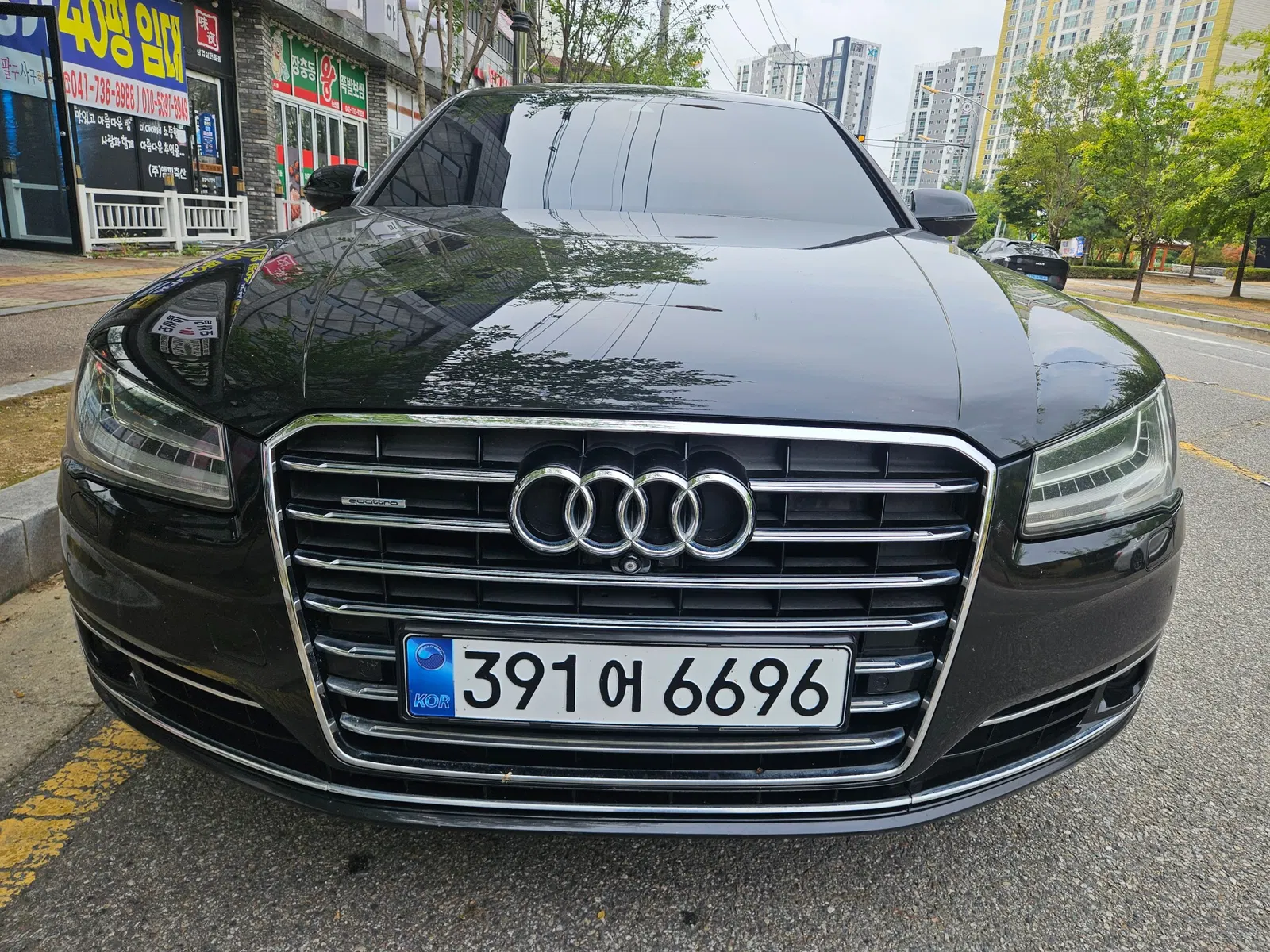 Audi A8 60 TDI Quattro LWB 2015 — photo 1 sur 23