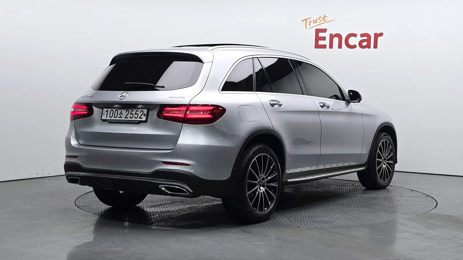 Mercedes-Benz GLC AMG Line · GLC300 4MATIC (X253) 2019 — photo 1 sur 32