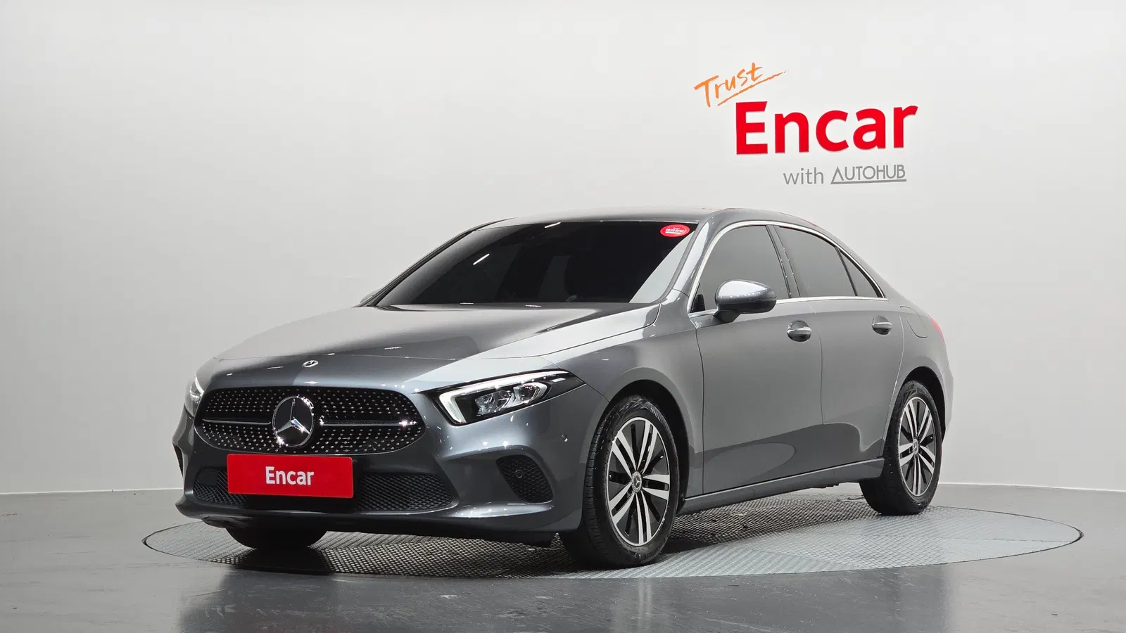 Mercedes-Benz Classe A A220 Berline (W177) 2021 — photo 1 sur 30