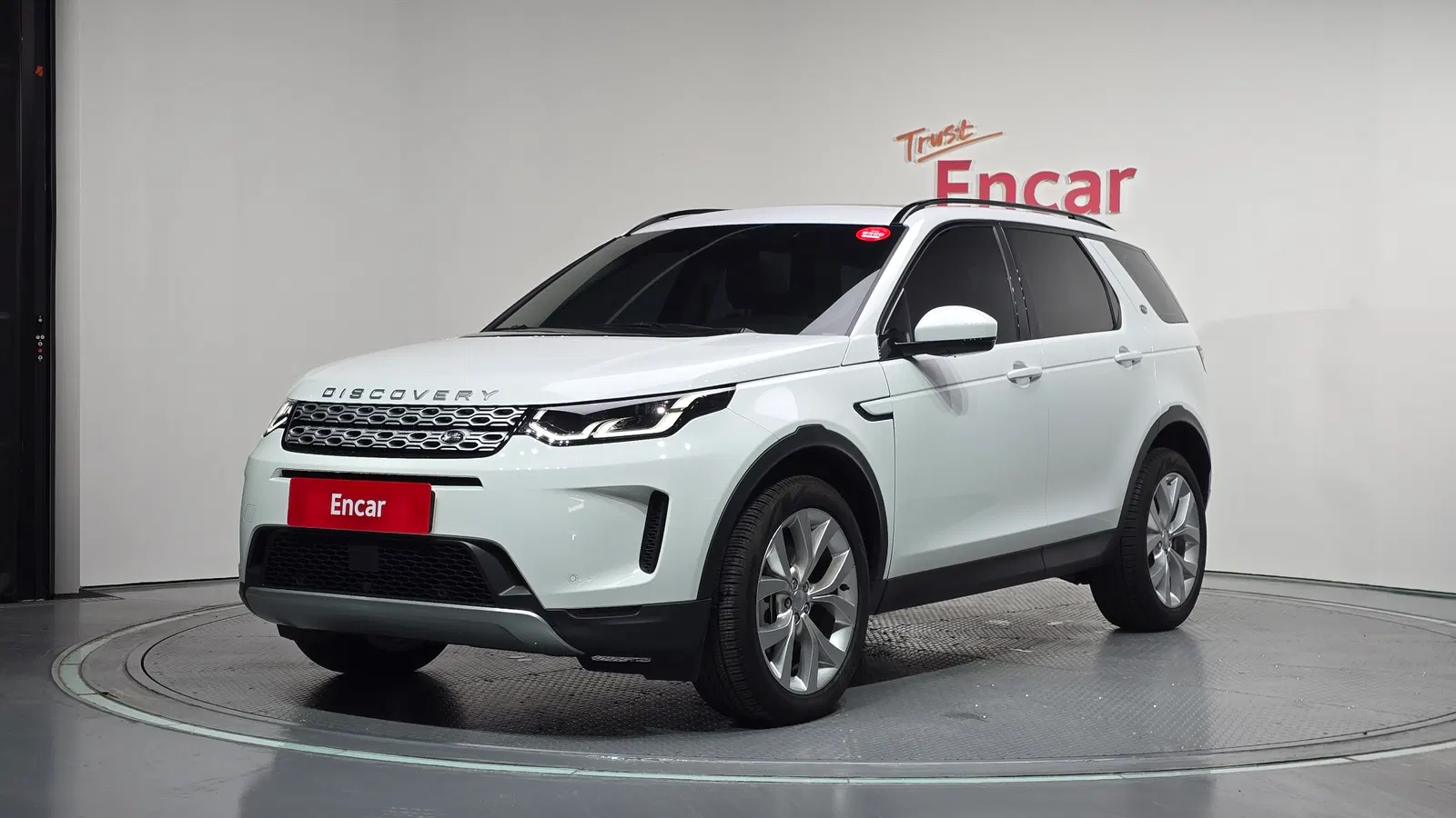 Land Rover Discovery Sport 2e génération P250 SE 2023 — photo 1 sur 33