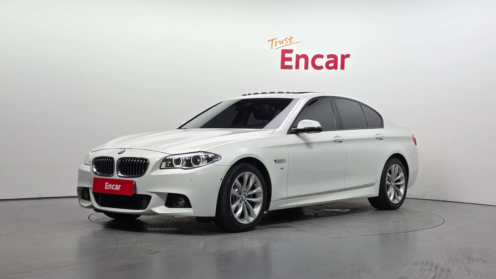 BMW Série 5 (F10) 520d M Aero Dynamic 2016 — photo 1 sur 39