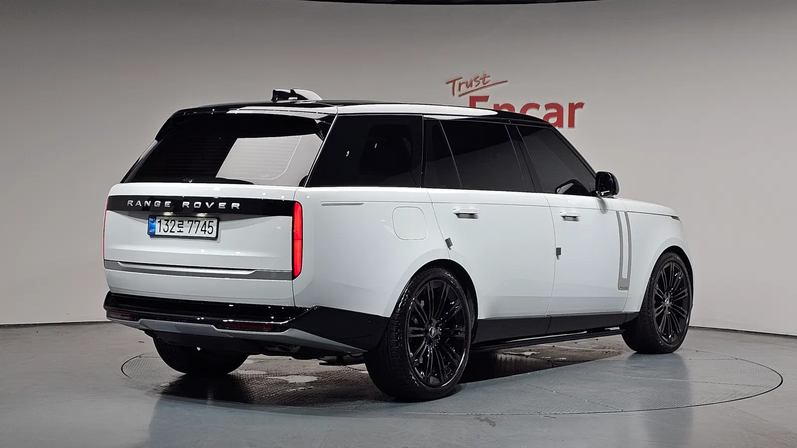 Land Rover Range Rover 5e génération P530 AB LWB 2025 — photo 1 sur 43