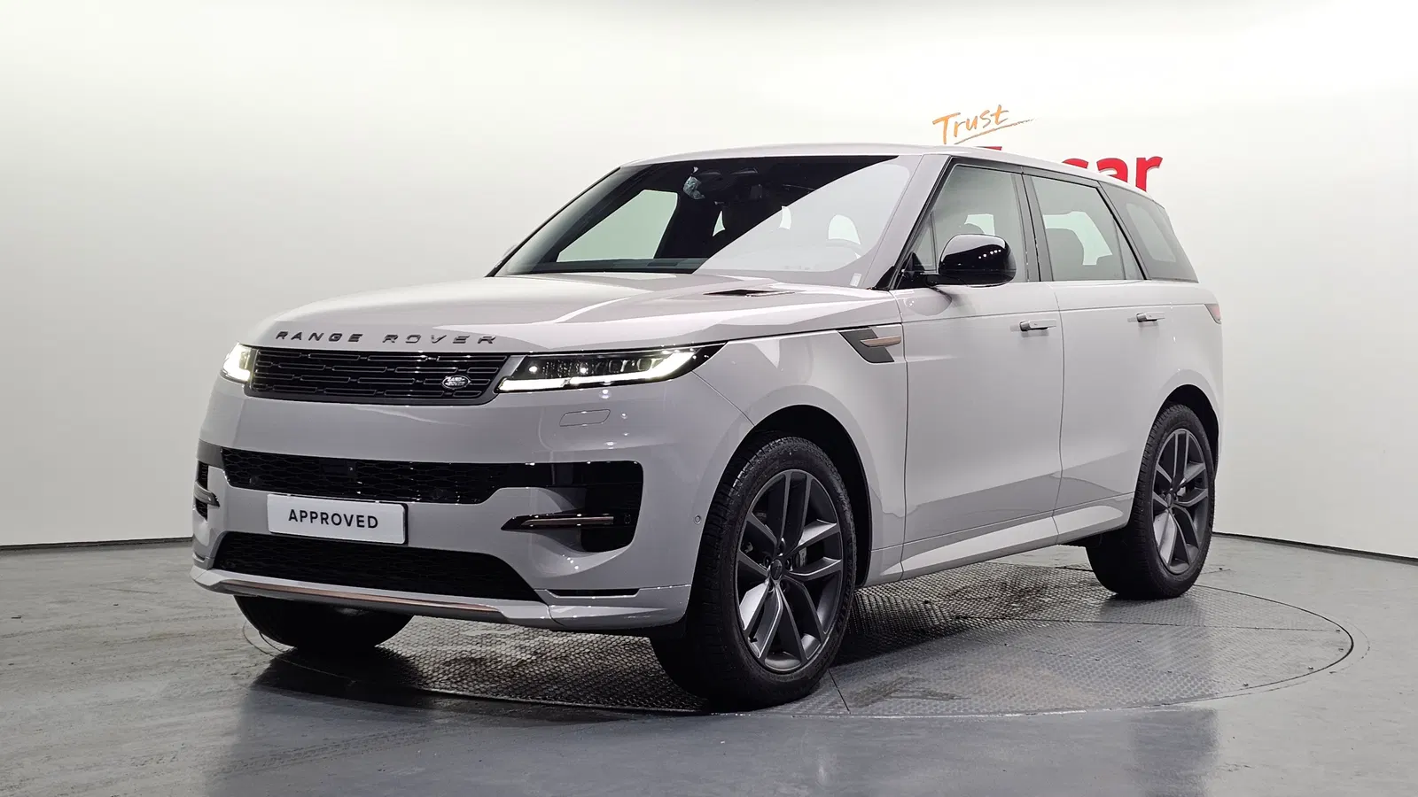 Land Rover Range Rover Sport 3e génération P360 HSE Dynamic 2026 — photo 1 sur 20