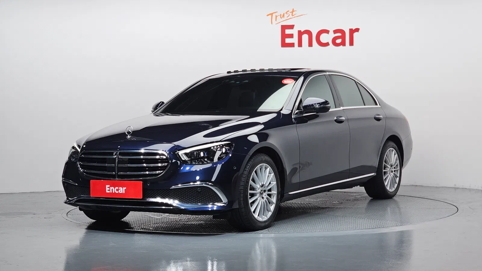 Mercedes-Benz Classe E E250 Exclusive (W213) 2022 — photo 1 sur 26