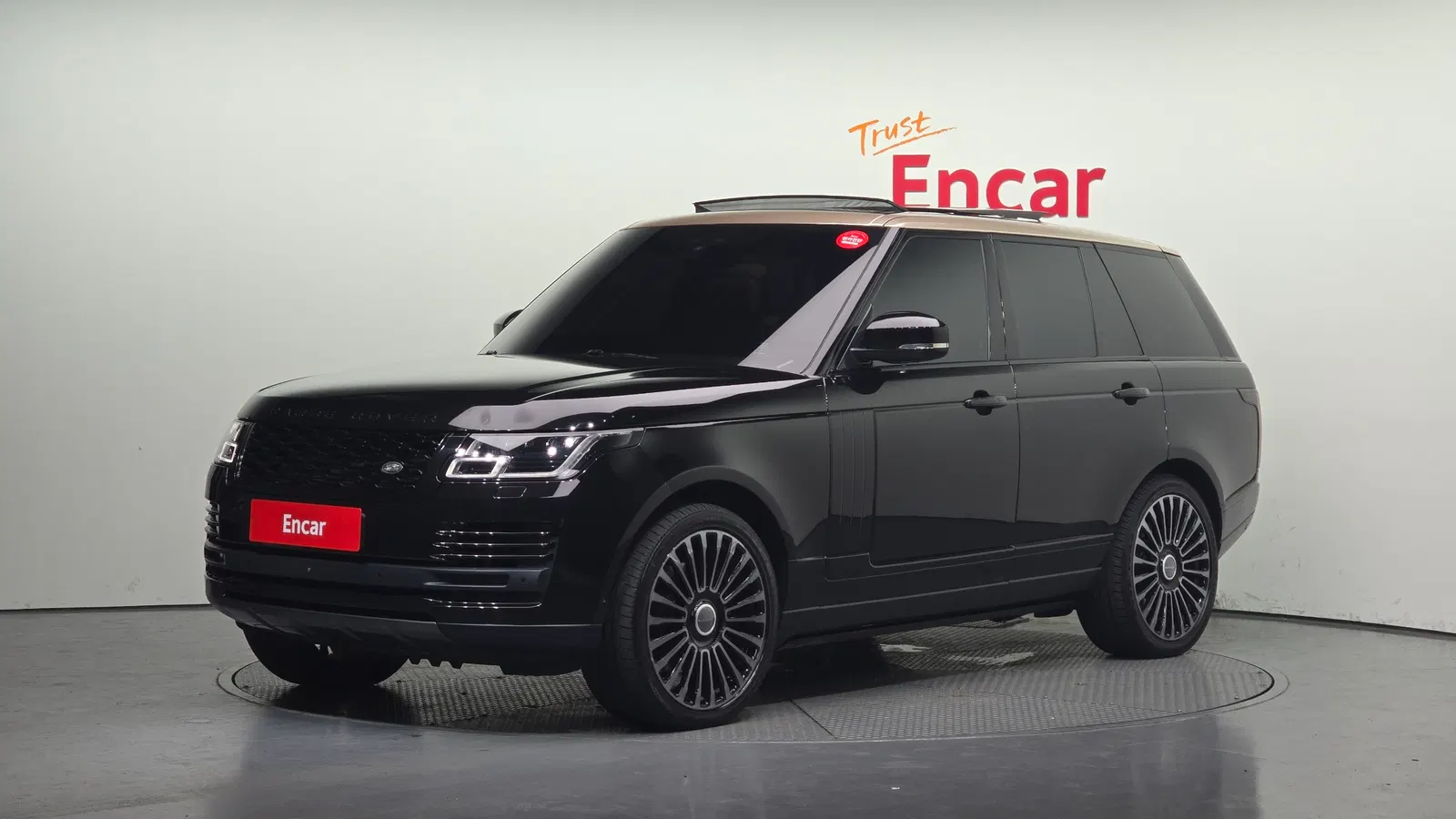 Land Rover Range Rover 4e génération 4.4 SDV8 AB Diesel 2018 — photo 1 sur 45