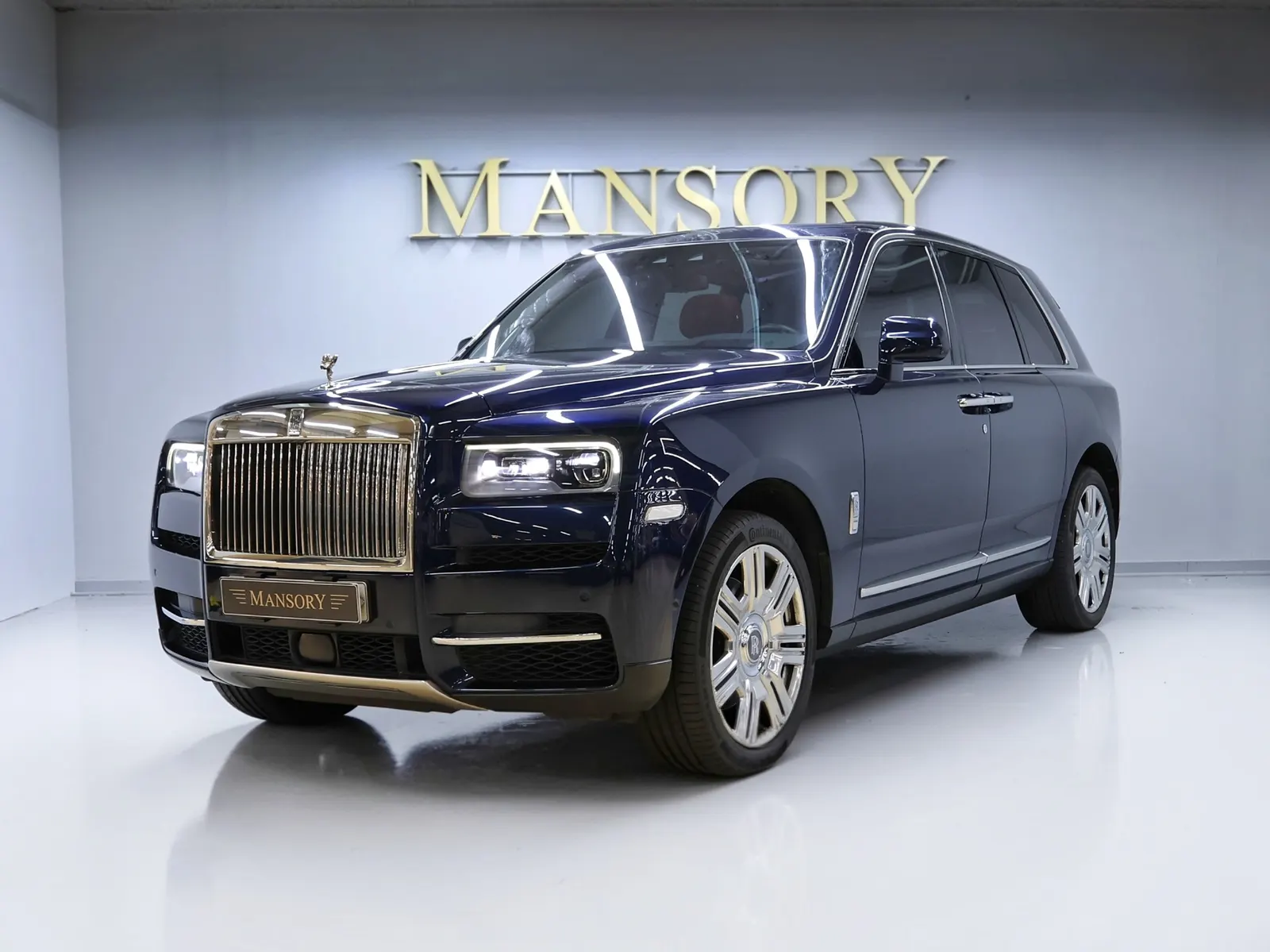 Rolls-Royce Cullinan 6.7 V12 2019 — photo 1 sur 26