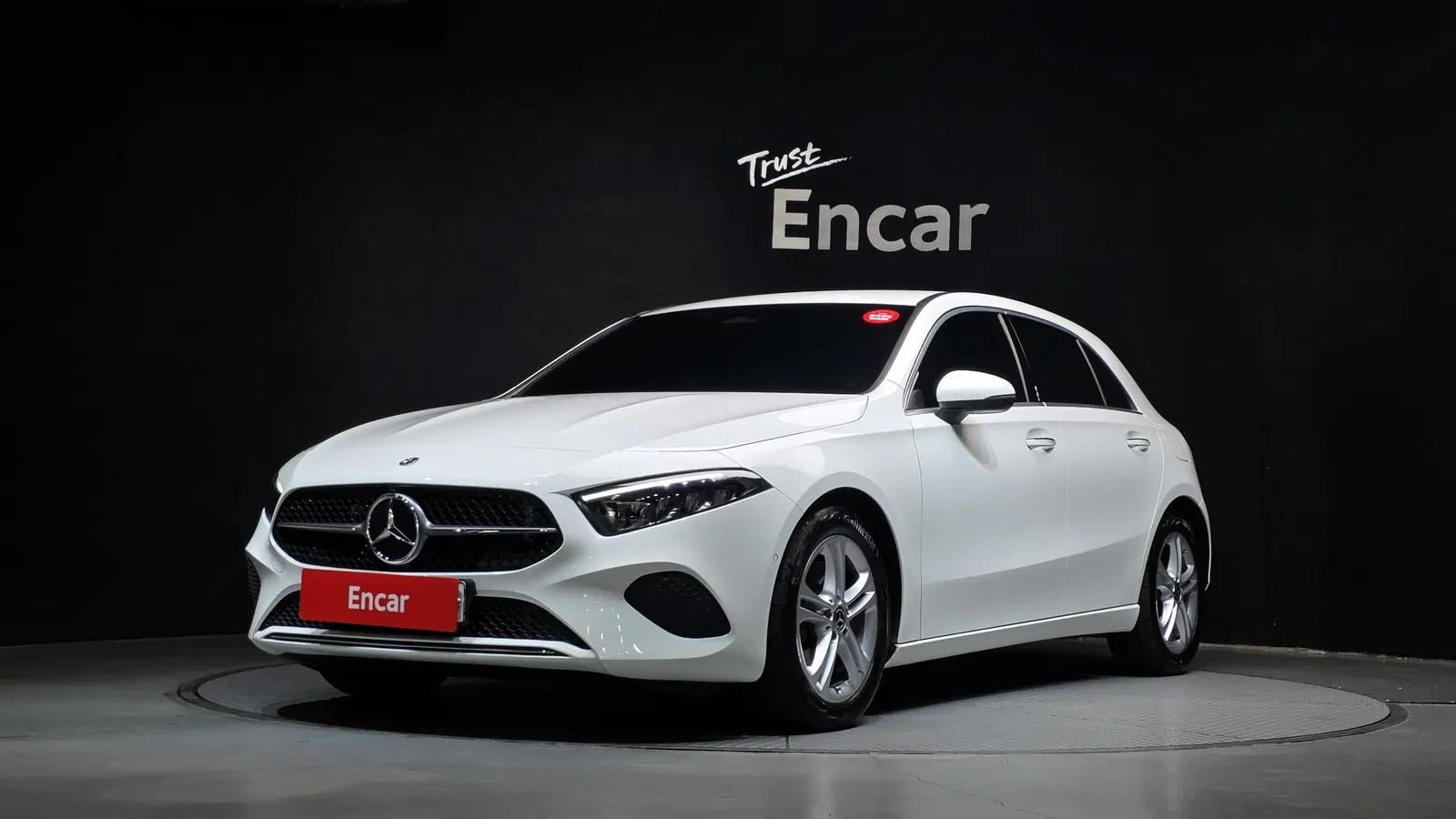 Mercedes-Benz Classe A A220 5 portes (W177) 2024 — photo 1 sur 31