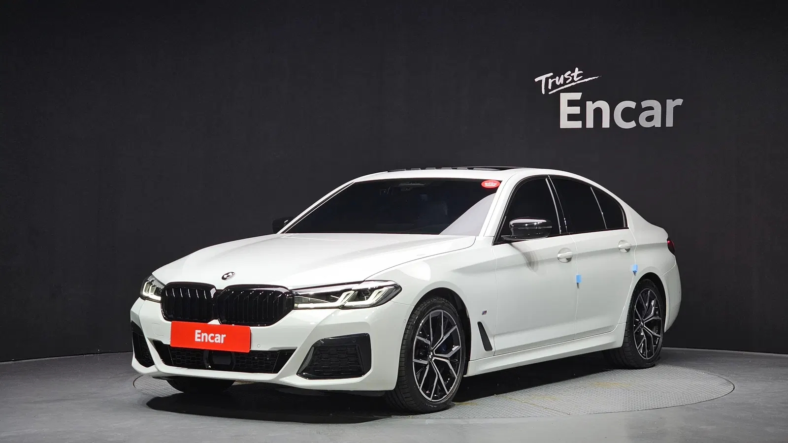 BMW Série 5 (G30) 530i M Sport 2022 — photo 1 sur 8