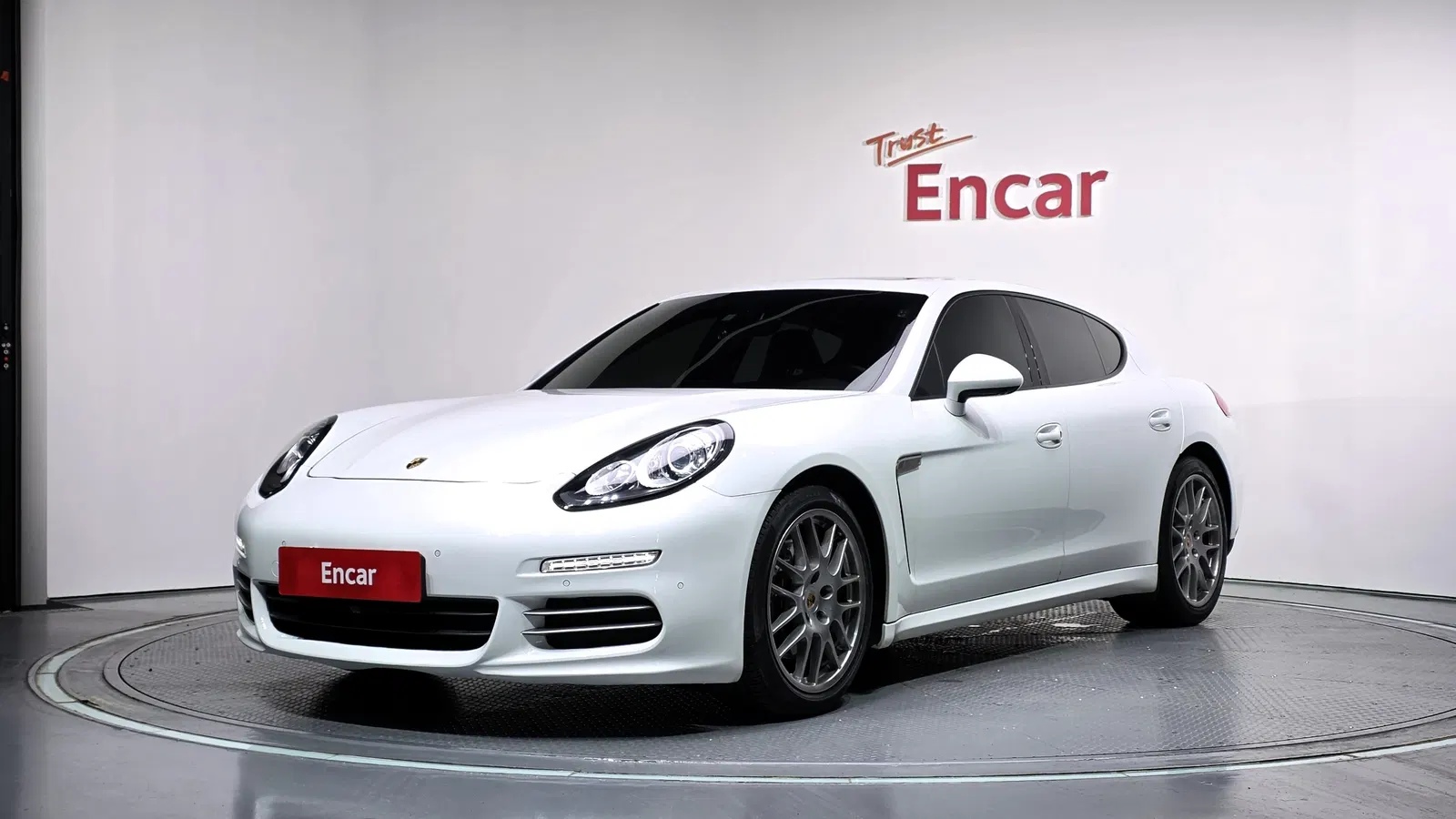 Porsche Panamera 3.6 AWD 2014 — photo 1 sur 20