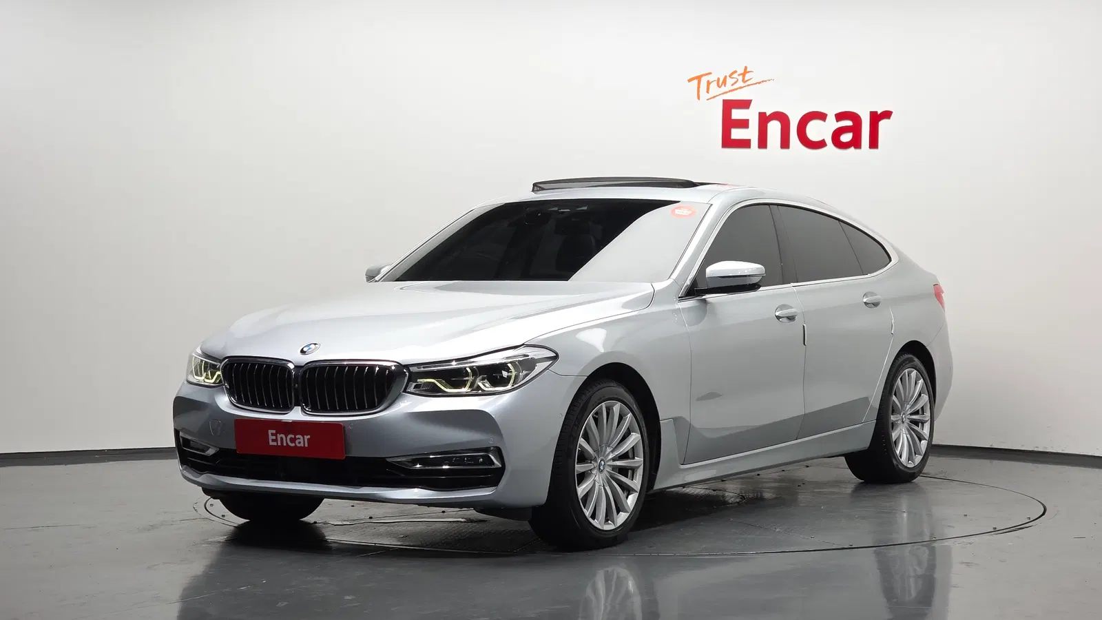 BMW Série 6 GT (G32) 630i xDrive Luxury 2020 — photo 1 sur 34