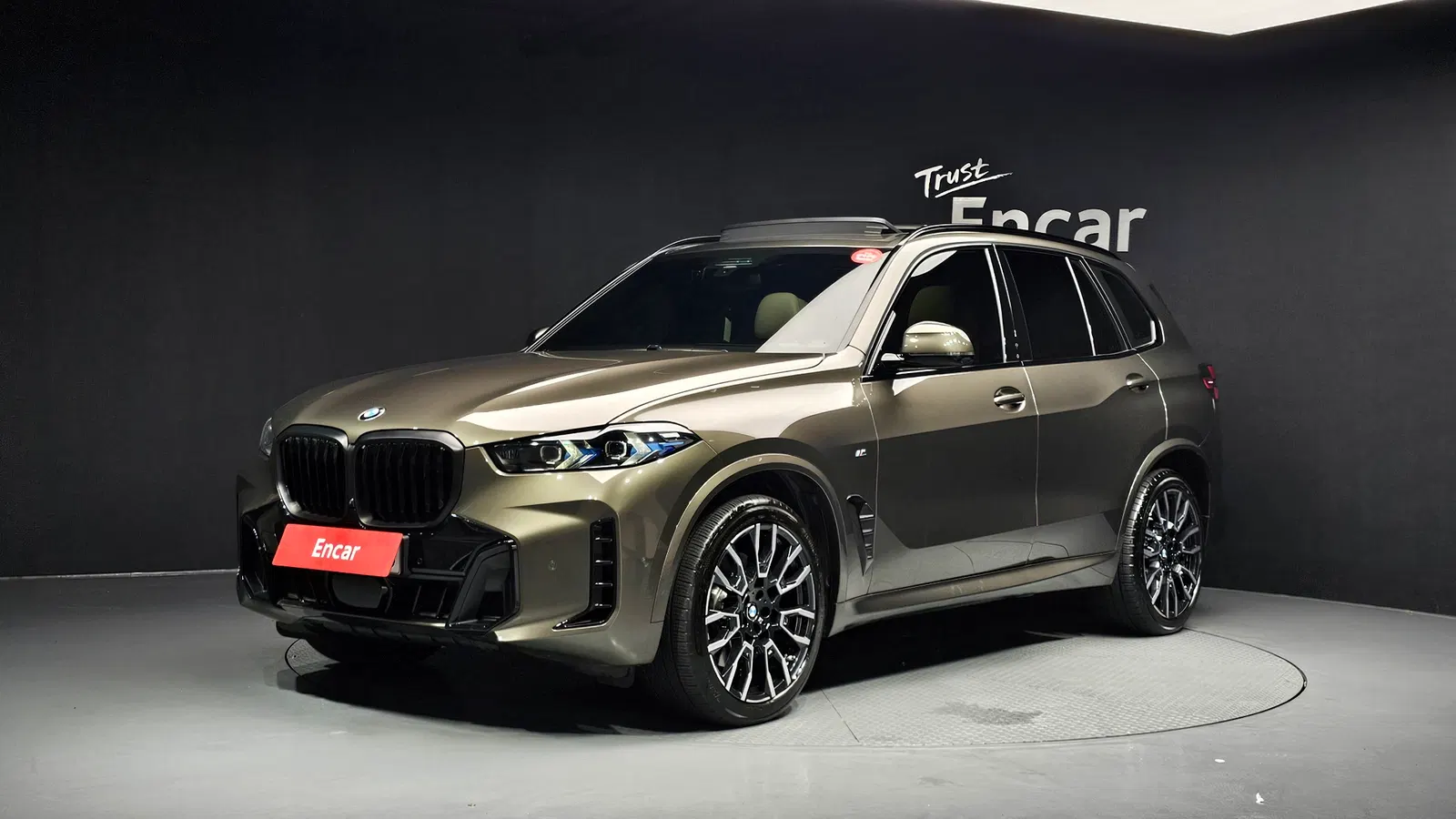 BMW X5 (G05) xDrive 40i M Sport 2025 — photo 1 sur 31