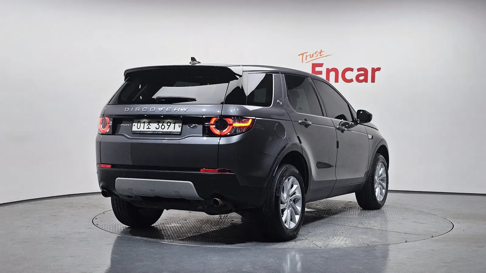 Land Rover Discovery Sport 2.0 Si4 HSE 2016 — photo 1 sur 33
