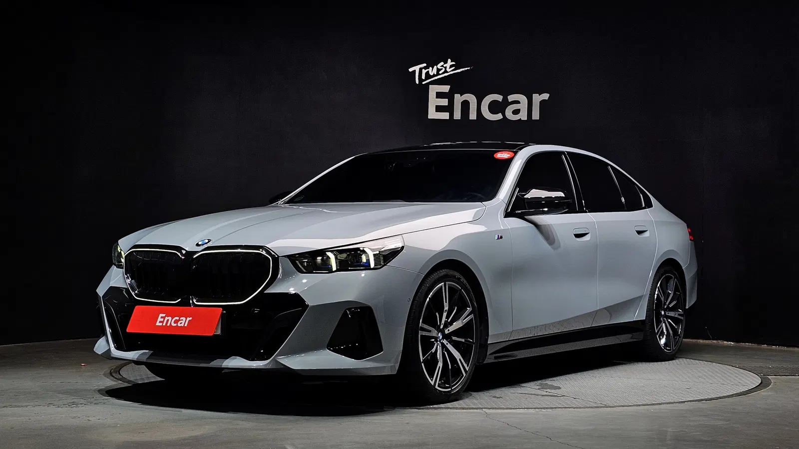 BMW Série 5 (G60) 530i xDrive M Sport 2024 — photo 1 sur 30