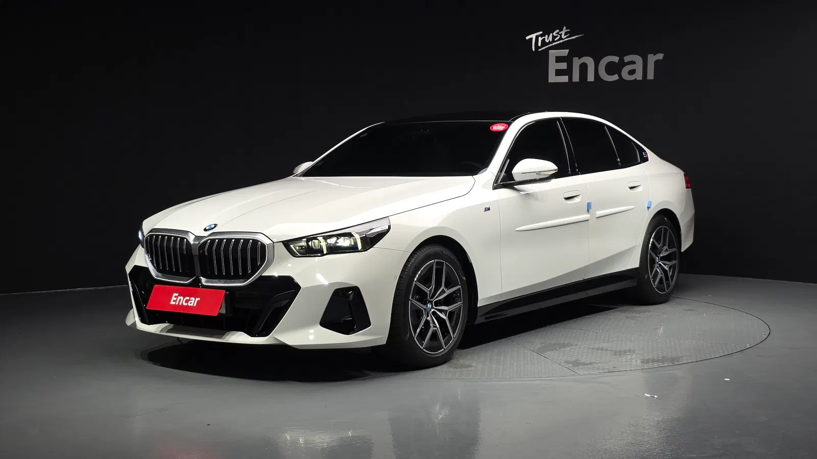 BMW Série 5 (G60) 520i M Sport 2025 — photo 1 sur 20