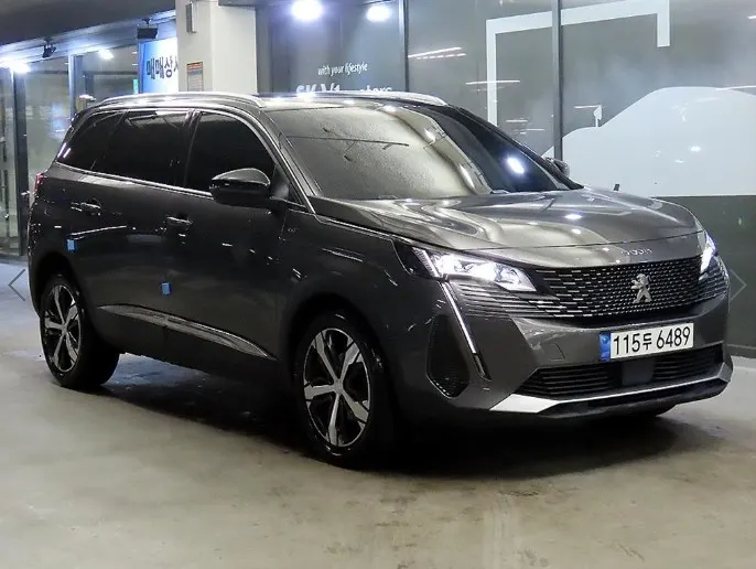 Peugeot 5008 2e génération 1.5 BlueHDi GT 2021 — photo 1 sur 26
