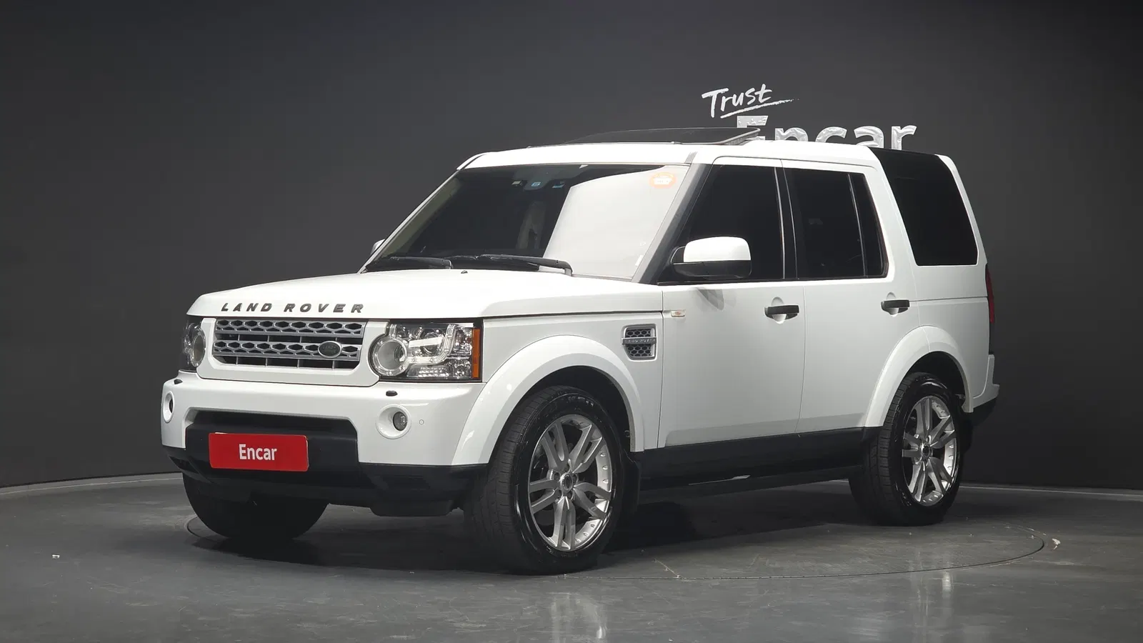 Land Rover Discovery 4 3.0 SDV6 HSE 2013 — photo 1 sur 26