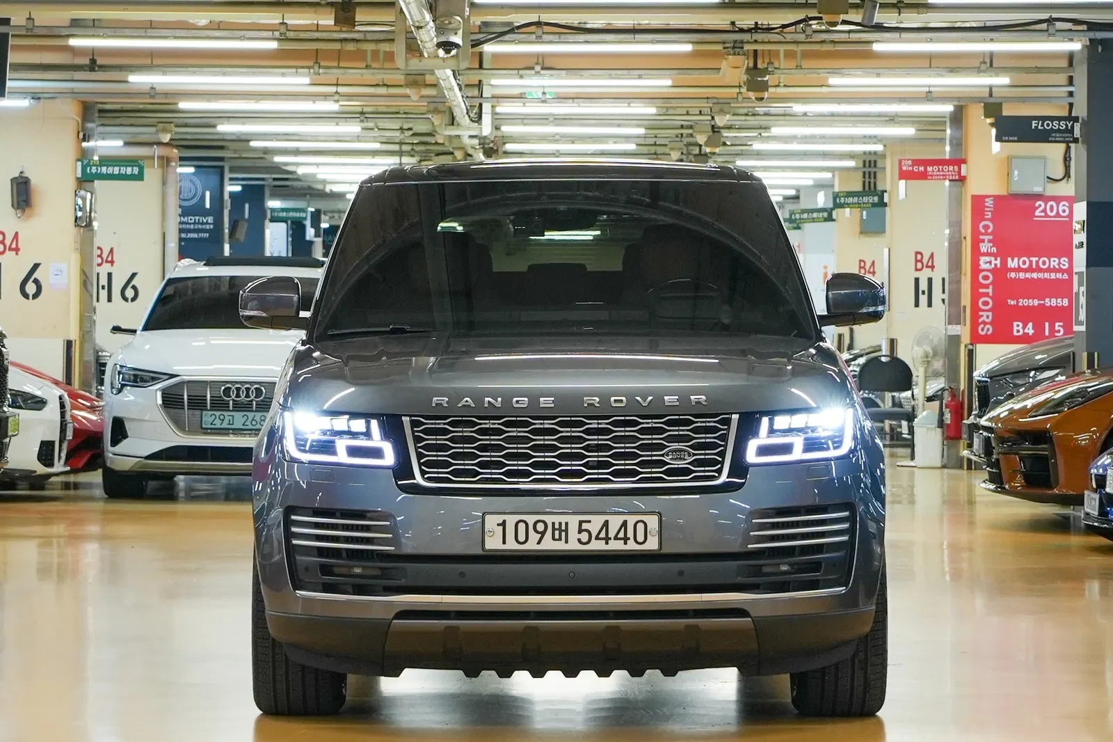 Land Rover Range Rover 4e génération 4.4 SDV8 AB LWB Diesel 2018 — photo 1 sur 20