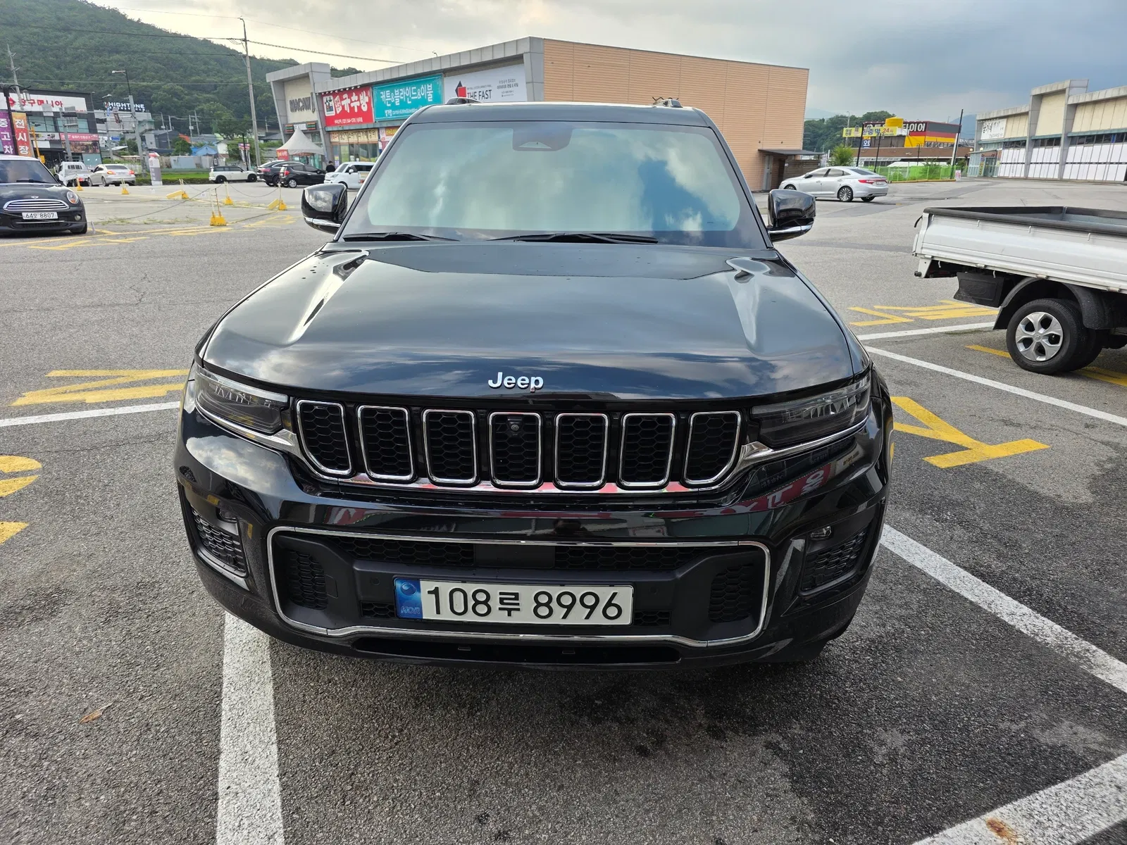 Jeep Grand Cherokee(WL) L 3.6 Overland 2021 — photo 1 sur 20