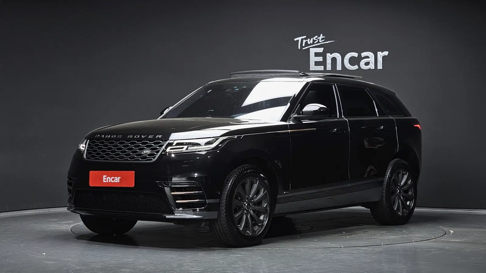 Land Rover Range Rover Velar 2.0 D240 R-Dynamic SE 2018 — photo 1 sur 20