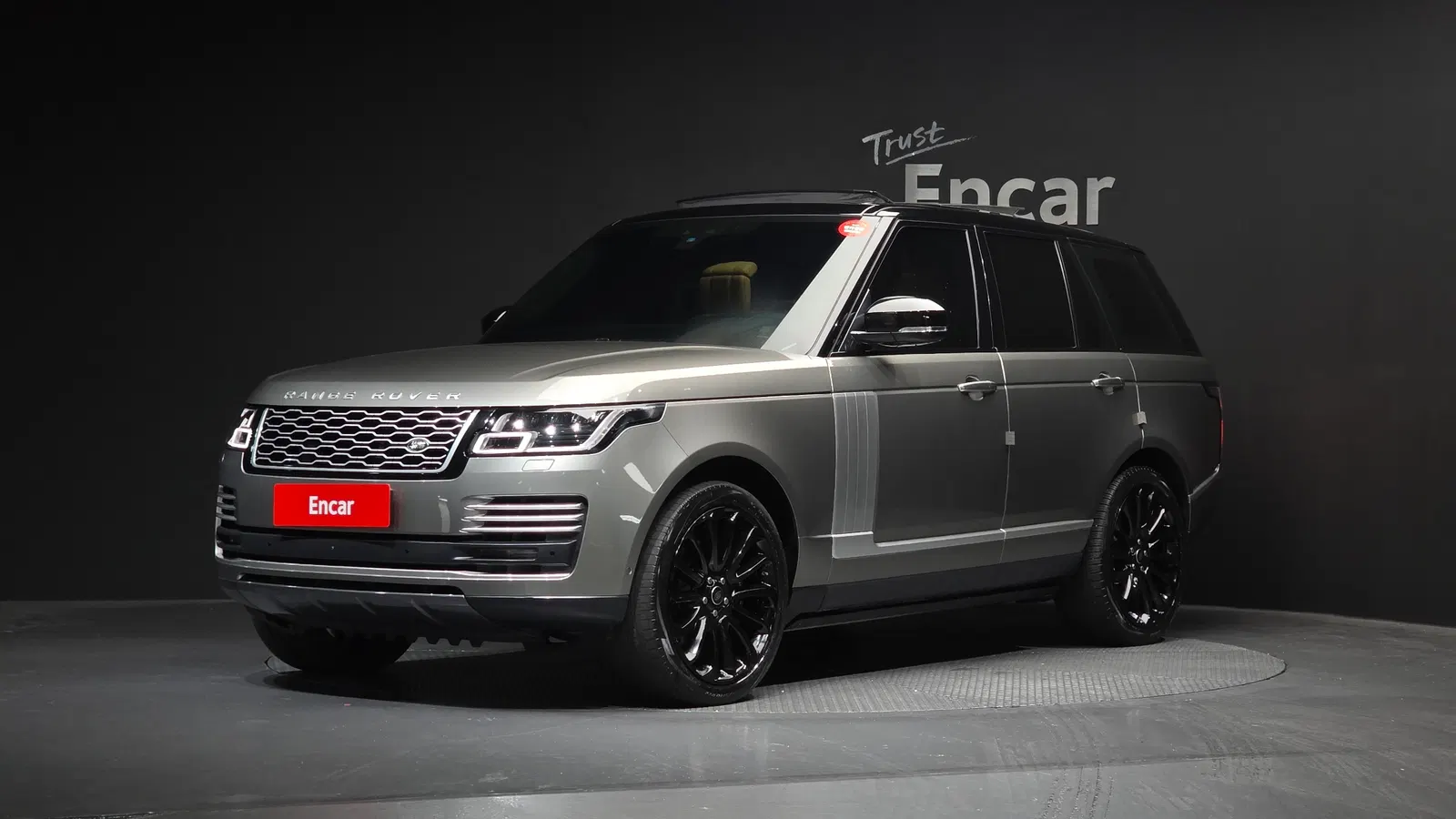 Land Rover Range Rover 4e génération 5.0 SC AB 2021 — photo 1 sur 35