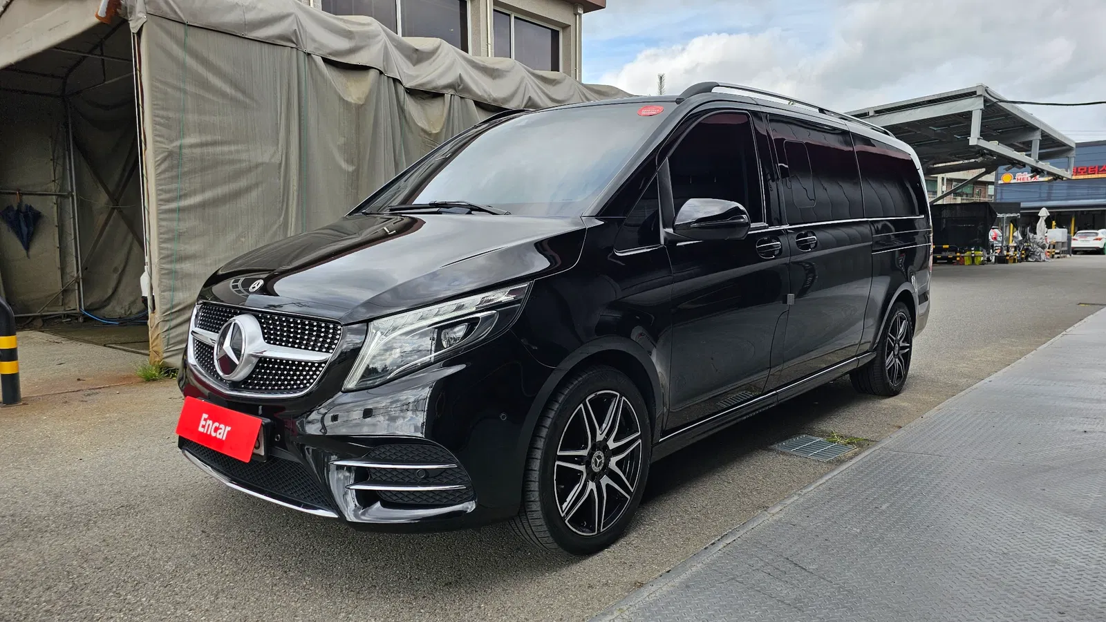 Mercedes-Benz Classe V V300 CDI 2023 — photo 1 sur 35