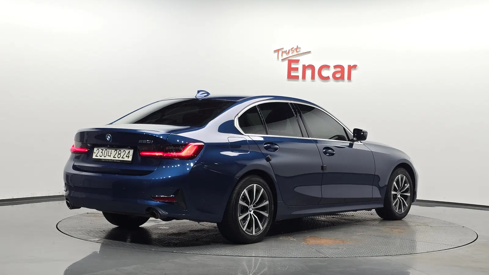BMW Série 3 (G20) 320i 2021 — photo 1 sur 37