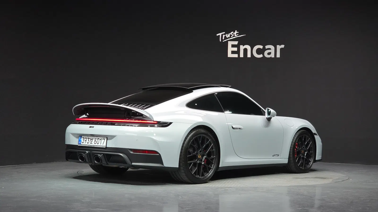 Porsche 911 (992) Carrera 4 GTS 2025 — photo 1 sur 35