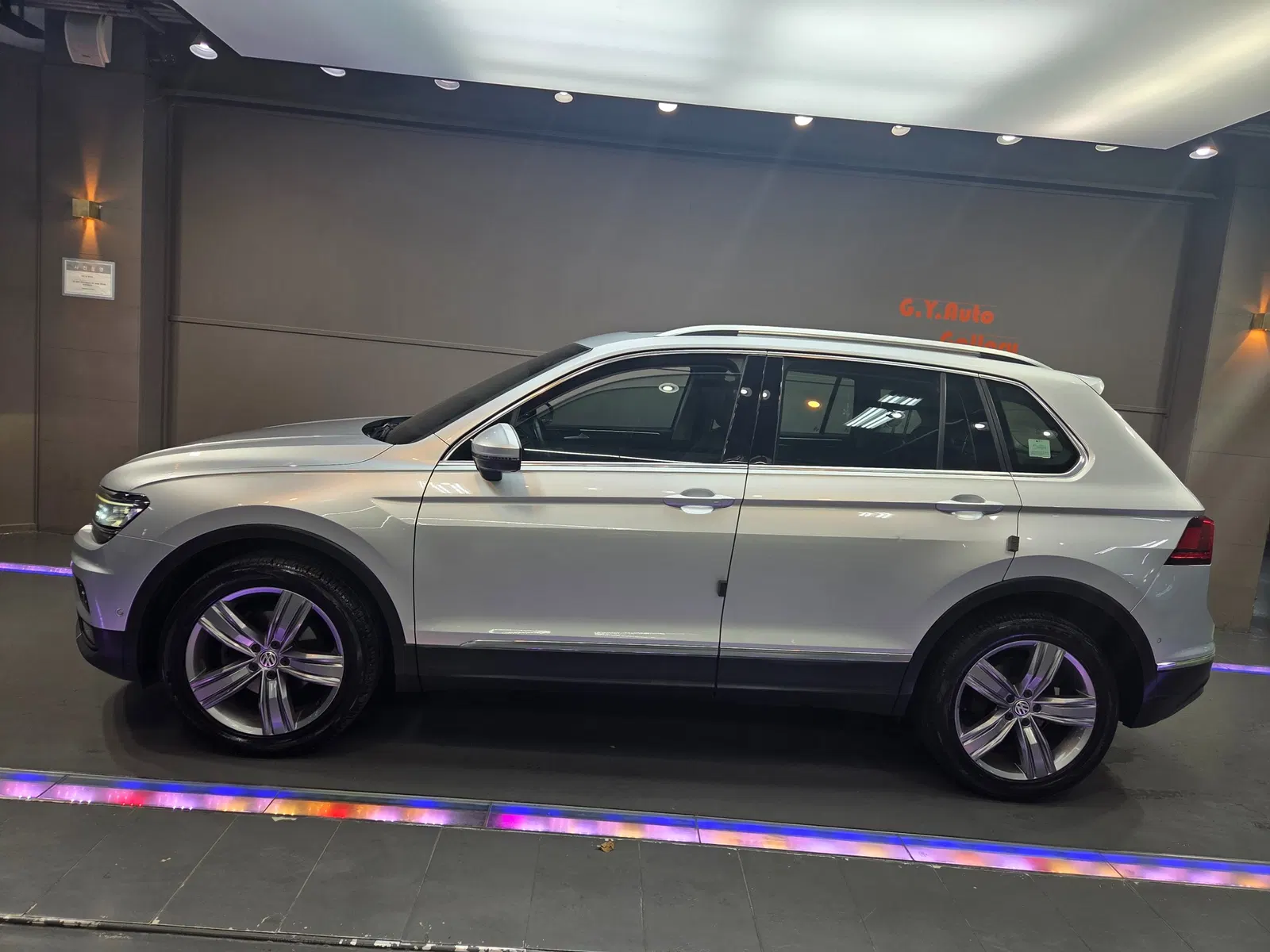 Volkswagen Tiguan 2e génération 2.0 TDI 4Motion Prestige 2018 — photo 1 sur 24