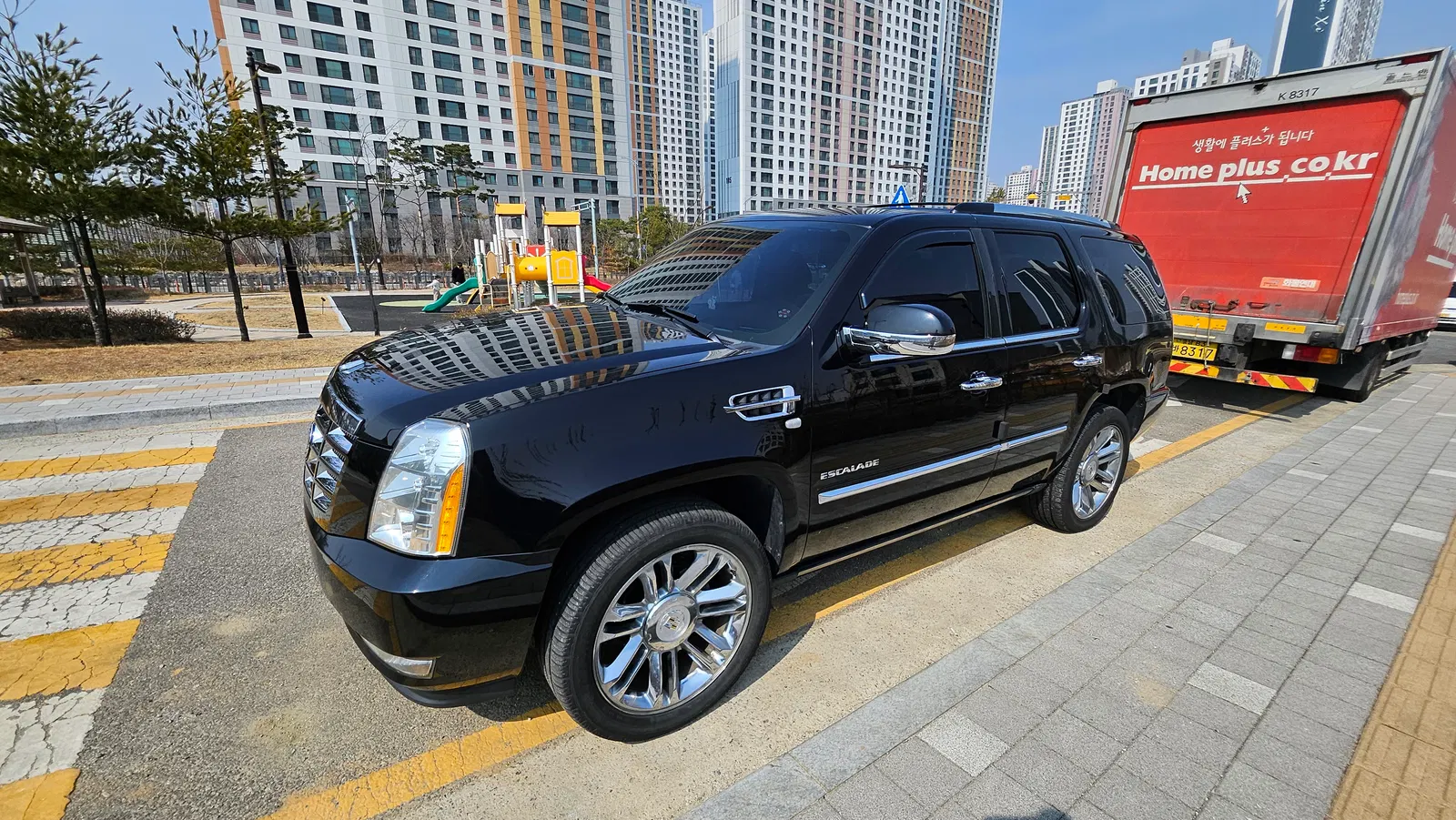 Cadillac Escalade 6.2 2011 — photo 1 sur 12
